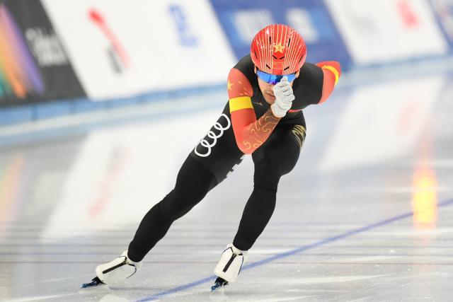 8868体育8868 SPORTS-速滑世界杯北京站中国队进步明显 宁忠岩无愧核心