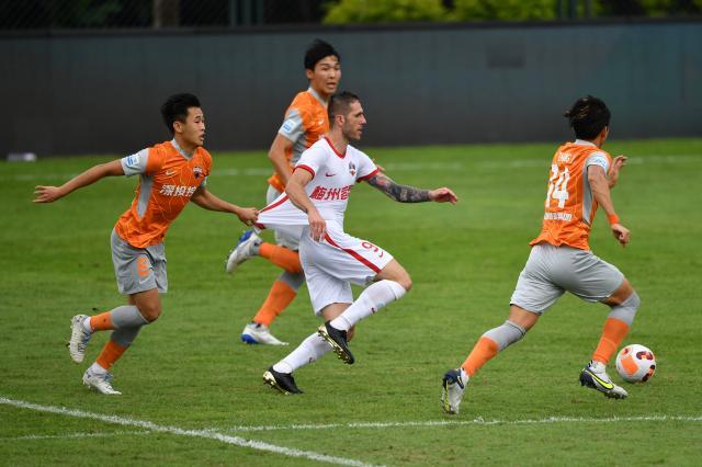 8868体育官方网站-阿奇姆彭因欠薪罢赛？深足内忧外患如何走出低谷