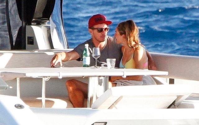 8868体育平台-拜仁主帅跟记者谈恋爱，这样真的不好吗？