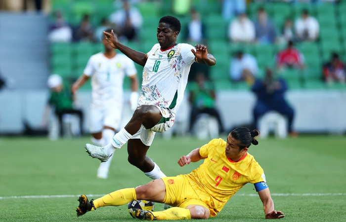 8868体育官网-国足没练成 “刺猬”，反倒成了 “荷兰猪”！输喀麦隆到底输在哪|喀麦隆足球|中国男足|荷兰足球|角球|球员_新浪体育_新浪新闻