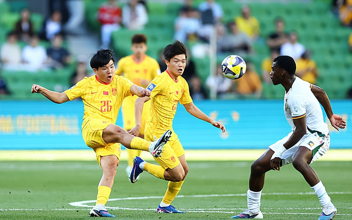 8868体育官网-国足没练成 “刺猬”，反倒成了 “荷兰猪”！输喀麦隆到底输在哪|喀麦隆足球|中国男足|荷兰足球|角球|球员_新浪体育_新浪新闻